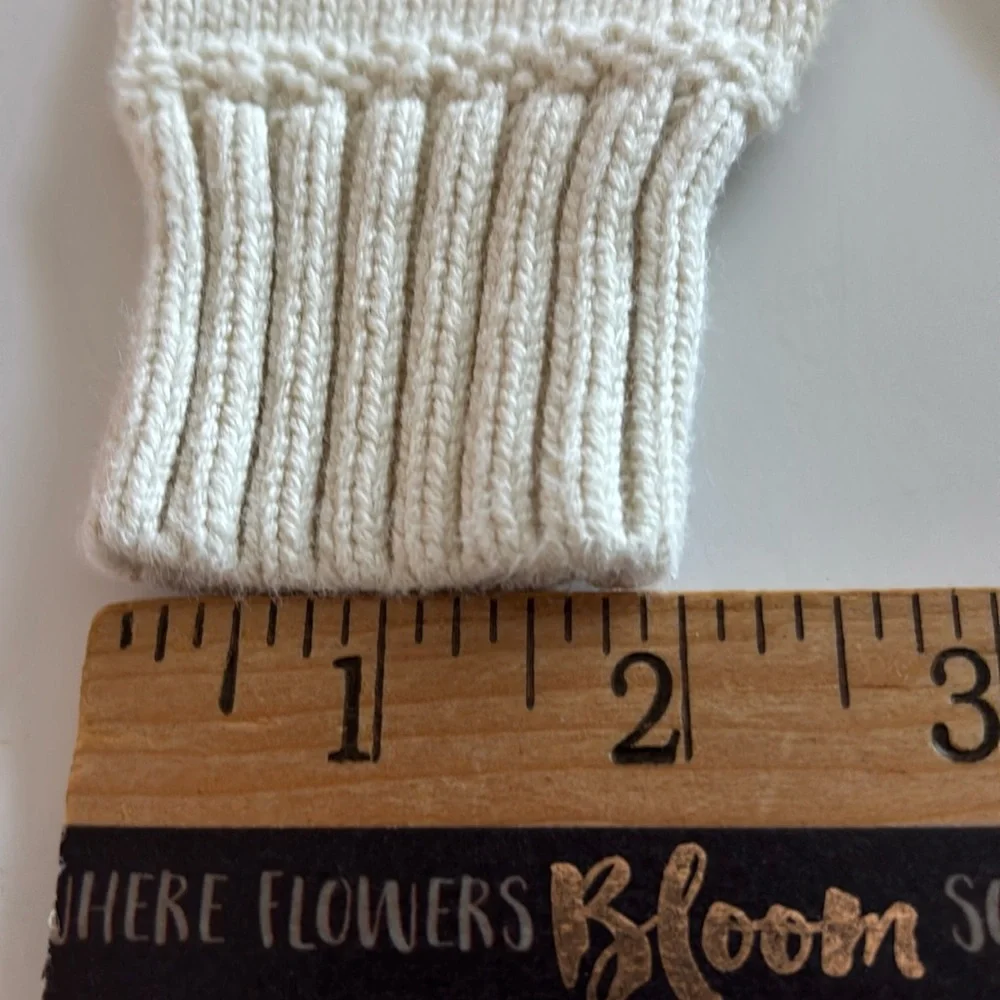 Ralph Lauren Cream Cableknit Cardigan 9M Baby Girl Ralph Lauren Cream Cardigan